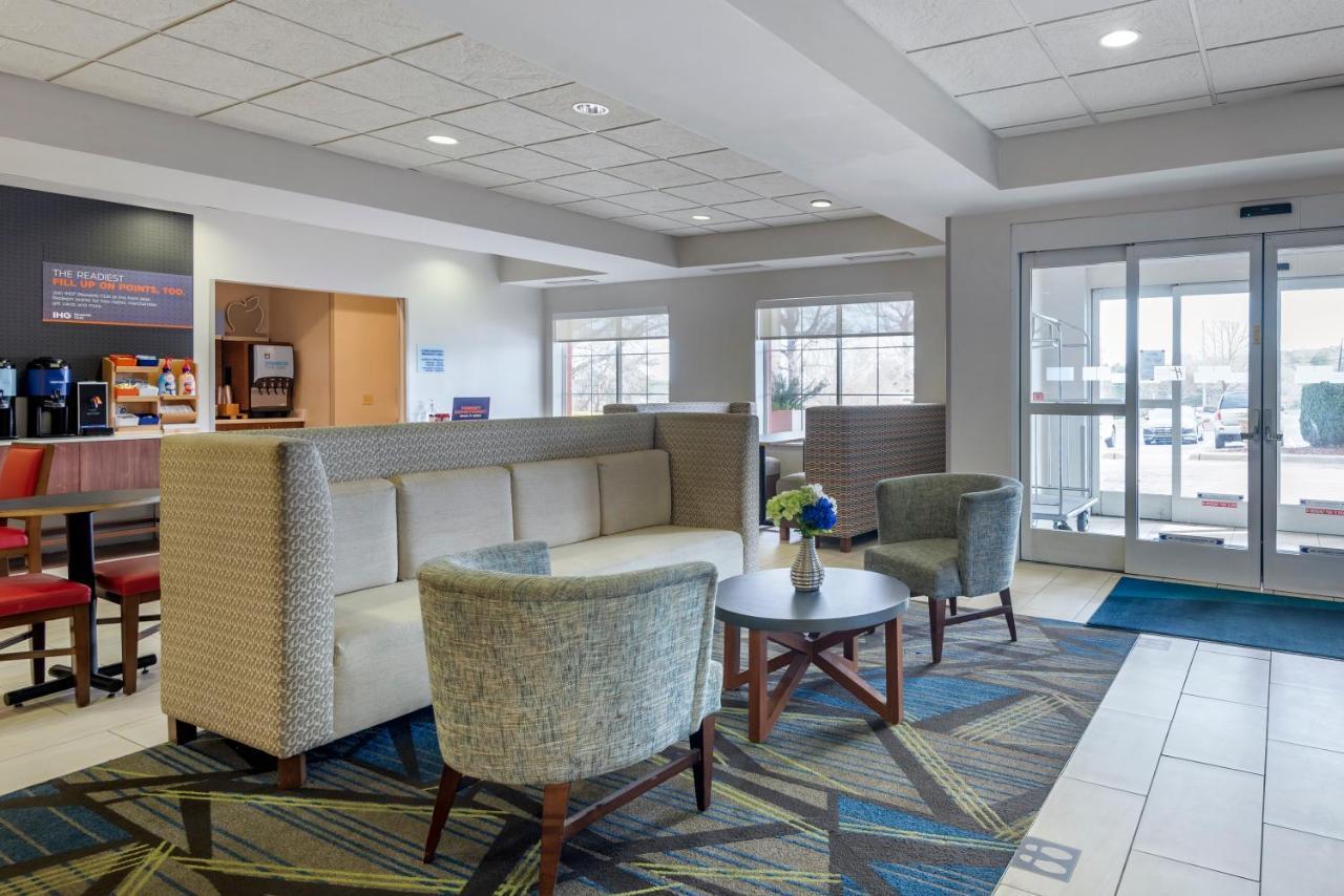 Holiday Inn Express Charlotte West - Gastonia By Ihg Exterior photo